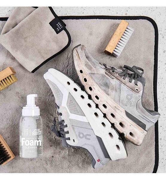Cleaning agent Reshoevn8r Oxiclean Sneaker + Hat Foam