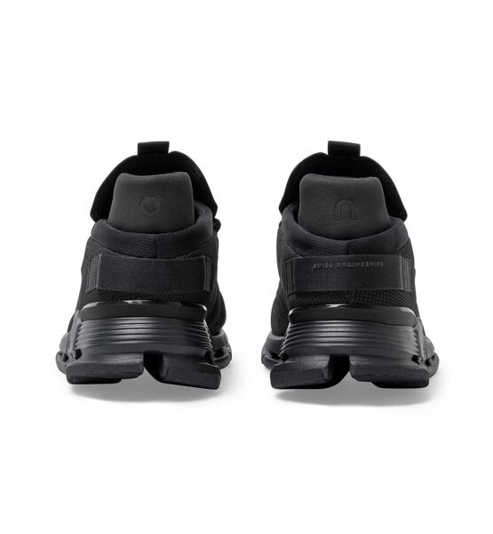 Mens leisure shoes On Cloudnova