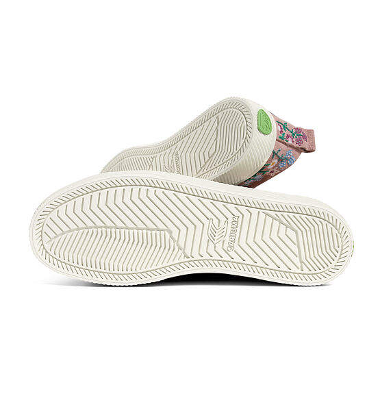 Dámské volnočasové boty Cariuma OCA Low Rose Suede Embroidered Flowers Sneaker