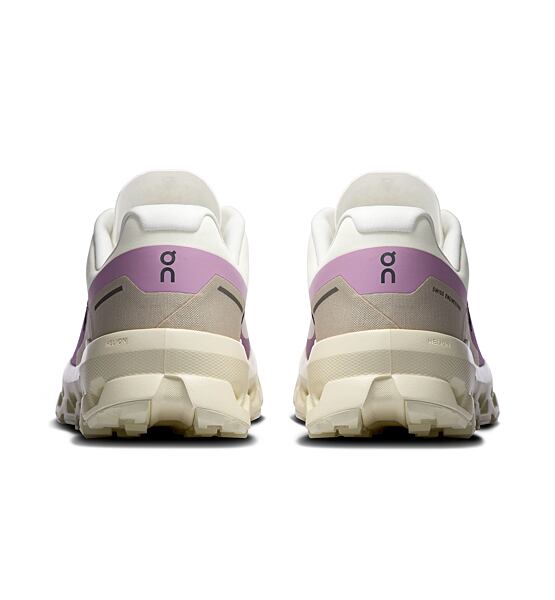 Womens Running Trail Shoes On Cloudvista 2