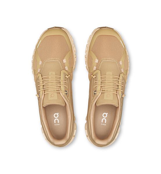 Mens leisure shoes On Cloud 6