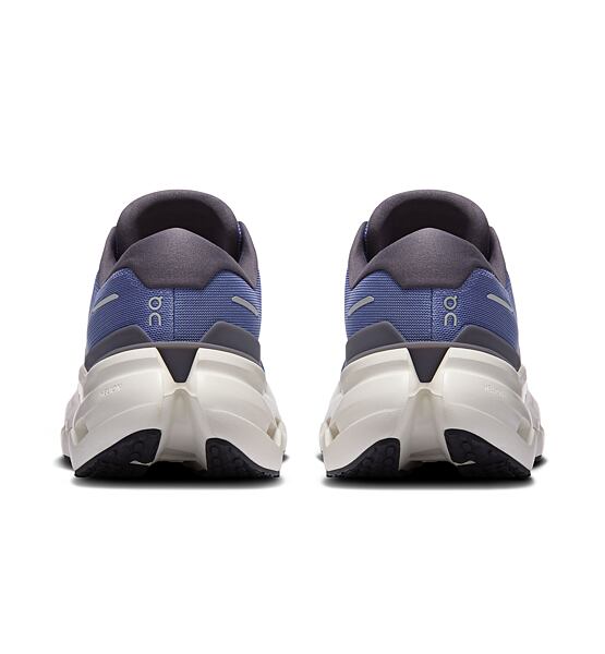 Mens Road Running Shoes On Cloudrunner 3