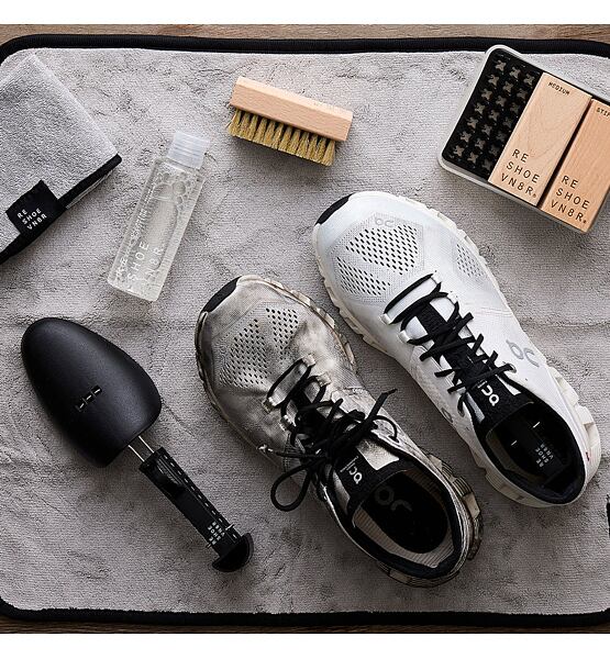 Shoe care set Reshoevn8r Signature Shoe Laundry Cleaning Kit