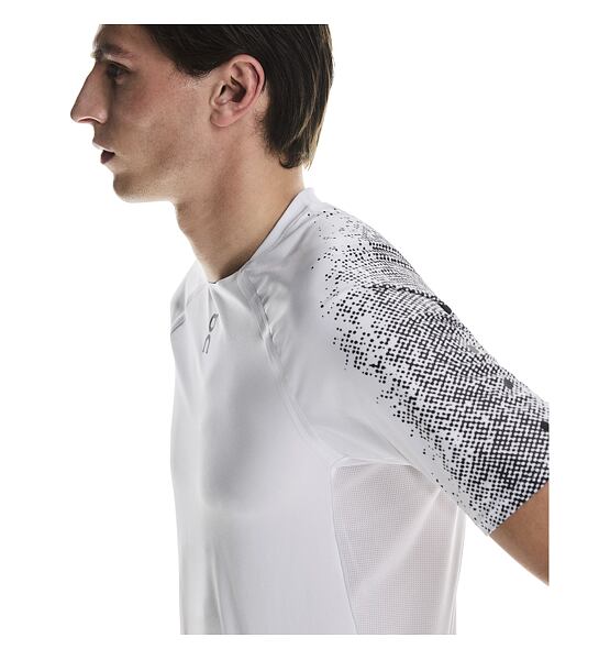 Mens running shirt On Ultra-T