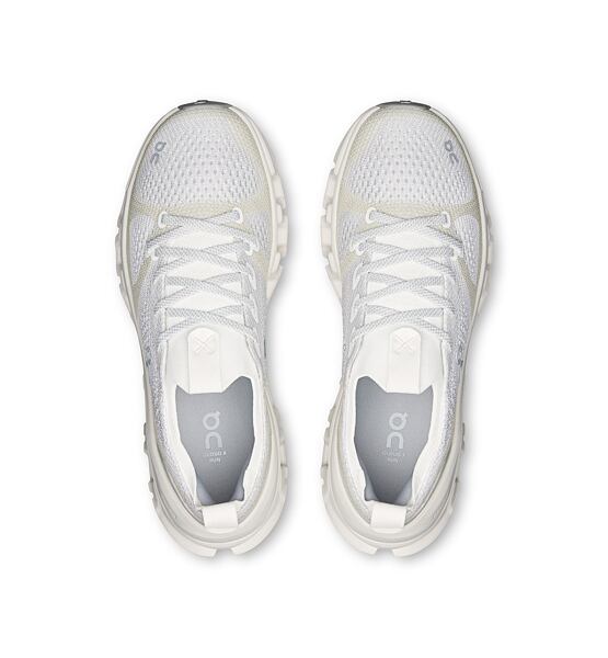 Mens leisure shoes On Cloud X Tempo
