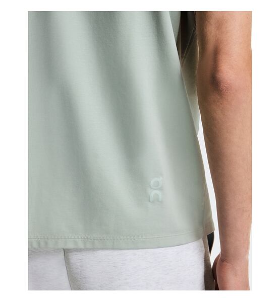 Mens running shirt On Focus-T