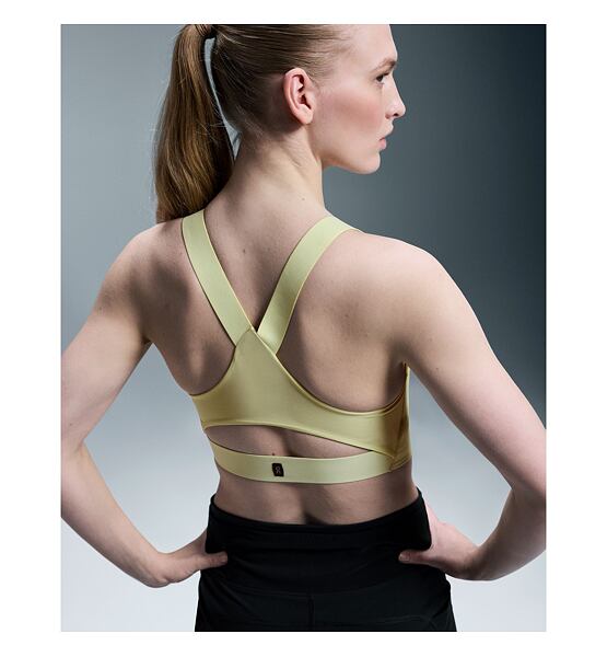 Womens Sports Bra On Performance Flex Bra