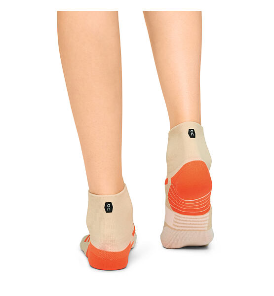 Womens Socks On Performance Mid Sock