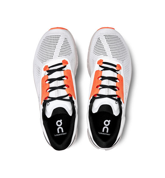 Womens Road Running Shoes On Cloudstratus 3