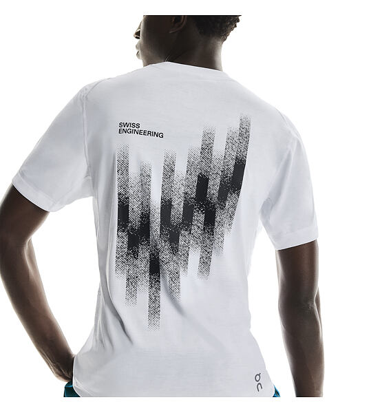 Mens running shirt On Train-T Graphic