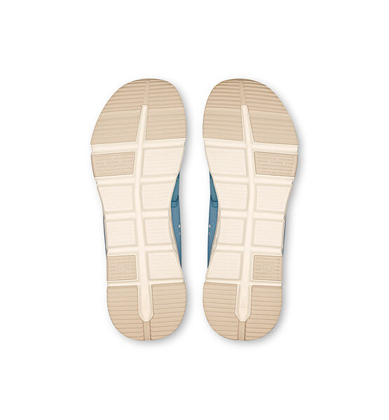 Junior leisure shoes On Cloud Sky