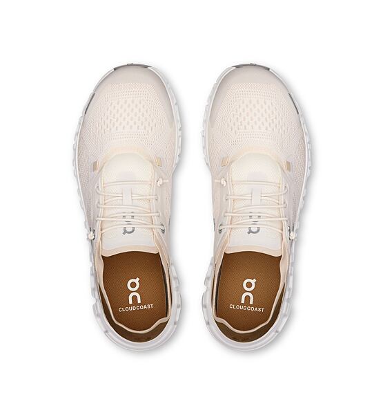 Womens leisure shoes On Cloud 6 Coast