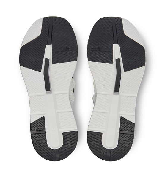 Womens leisure shoes On Cloudeasy