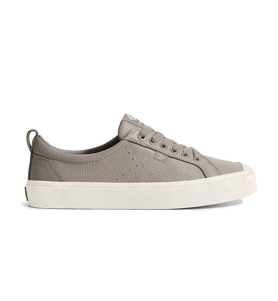 Mens leisure shoes Cariuma OCA Low Grey Premium Leather Sneaker