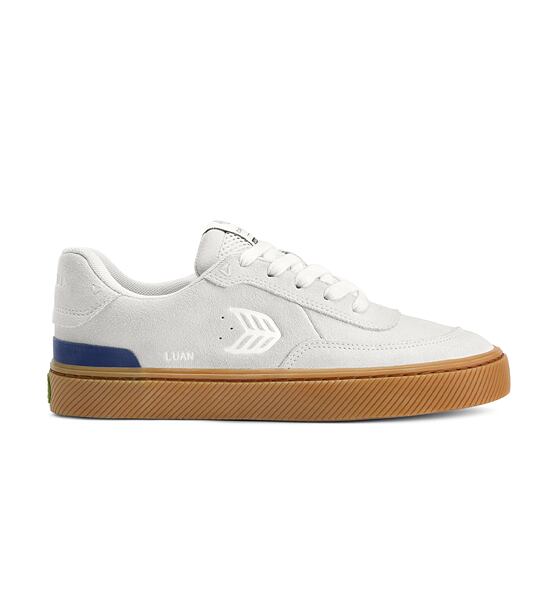 Mens leisure shoes Cariuma LUAN PRO Suede Smoke White