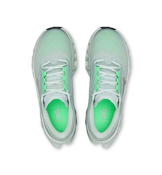 Womens Road Running Shoes On Cloudmonster 3