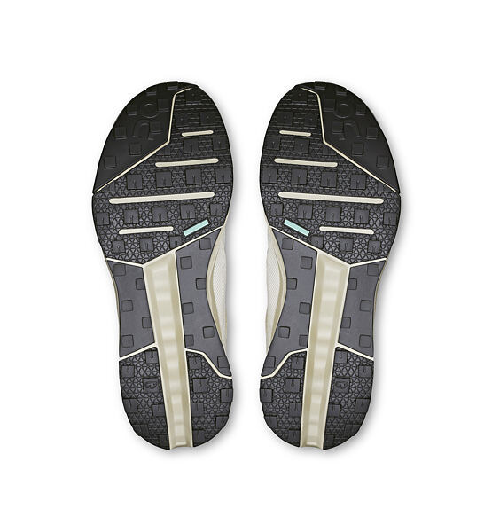 Mens Outdoor Shoes On Cloudhorizon WP