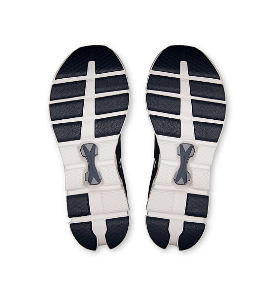 Mens Training Shoes On Cloud X 4