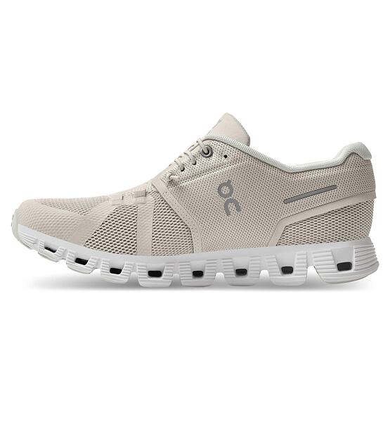 Womens leisure shoes On Cloud 5
