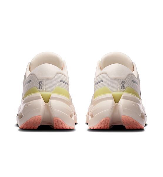Womens Road Running Shoes On Cloudrunner 3