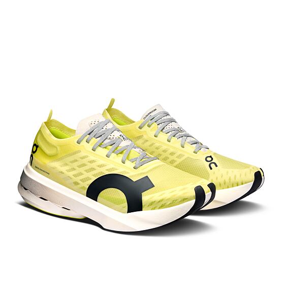 Womens Road Running Shoes On Cloudboom Strike