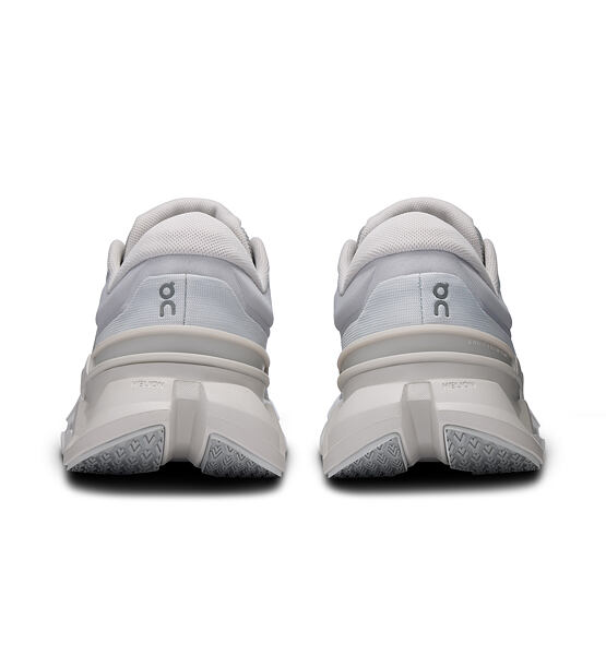 Womens Road Running Shoes On Cloudflyer 5