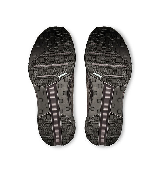 Womens Outdoor Shoes On Cloudhorizon
