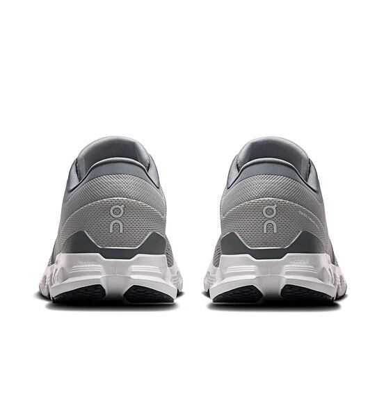Mens Training Shoes On Cloud X 4