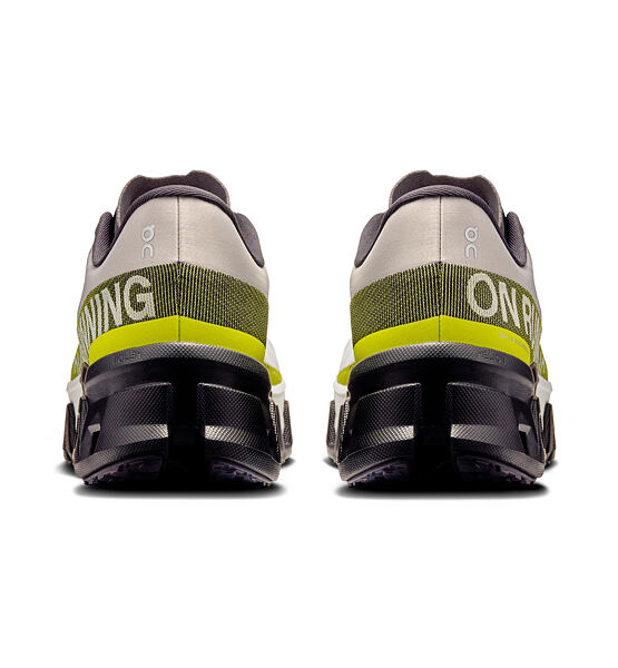 Mens Road Running Shoes On Cloudmonster Hyper
