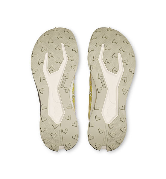 Mens Running Trail Shoes On Cloudultra 3