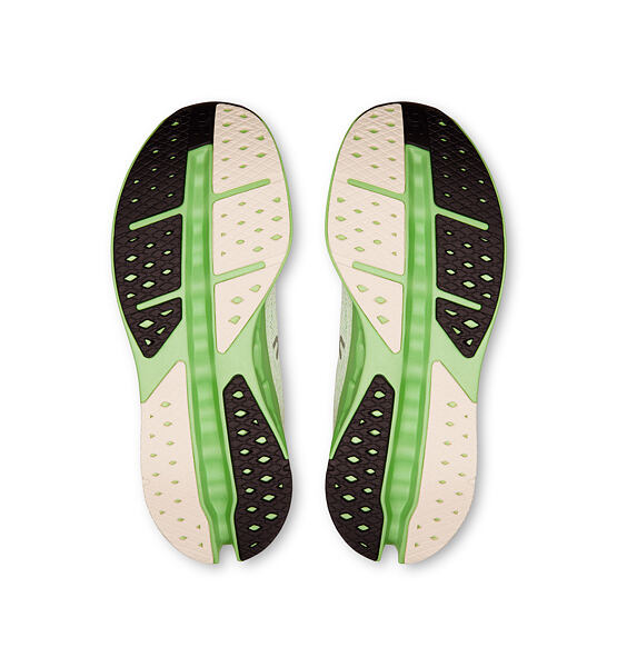 Mens Road Running Shoes On Cloudsurfer Max