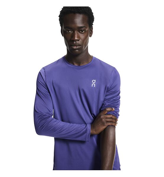 Mens running shirt On Core Long-T