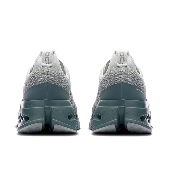 Mens Road Running Shoes On Cloudsurfer Max