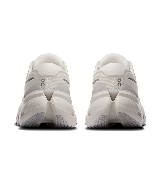 Womens Road Running Shoes On Cloudrunner 3
