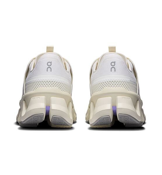 Womens Road Running Shoes On Cloudswift Amp