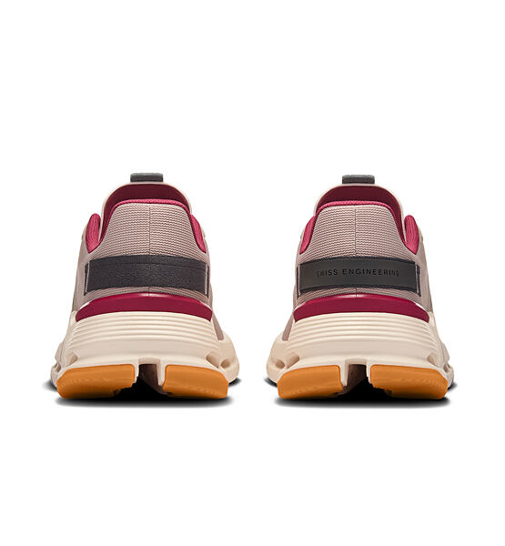 Womens leisure shoes On Cloudnova Form 2