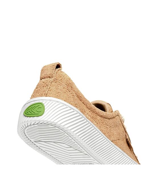 Pánské volnočasové boty Cariuma OCA Low Latte Hairy Suede Sneaker