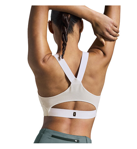 Womens Sports Bra On Performance Flex Bra