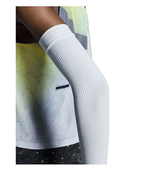 Arm warmers On Performance Arm Sleeves
