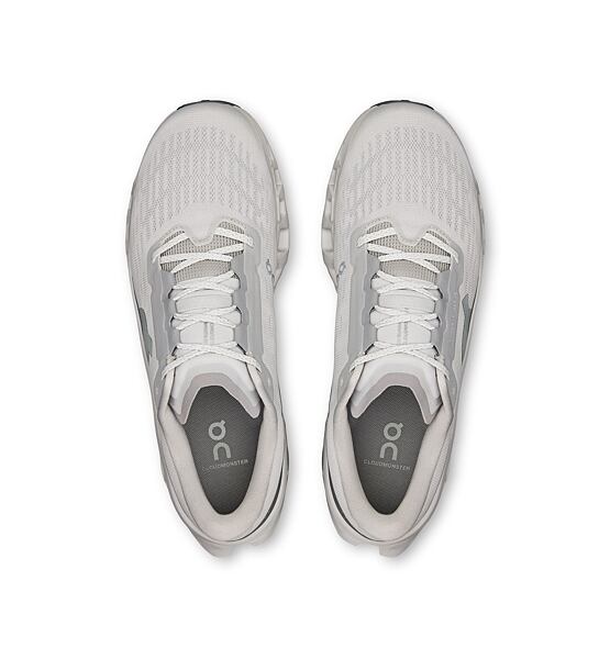 Mens Road Running Shoes On Cloudmonster 3