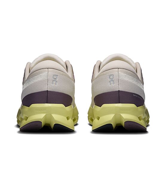 Mens Road Running Shoes On Cloudsurfer 2