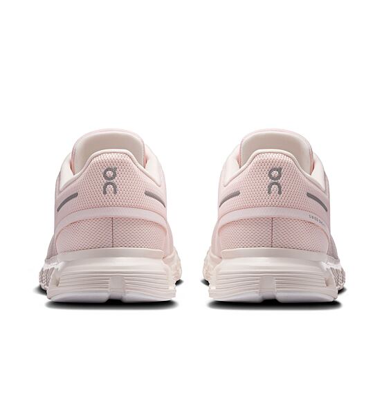 Womens leisure shoes On Cloud 6