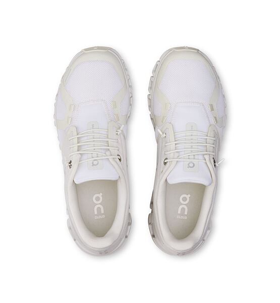 Womens leisure shoes On Cloud 6