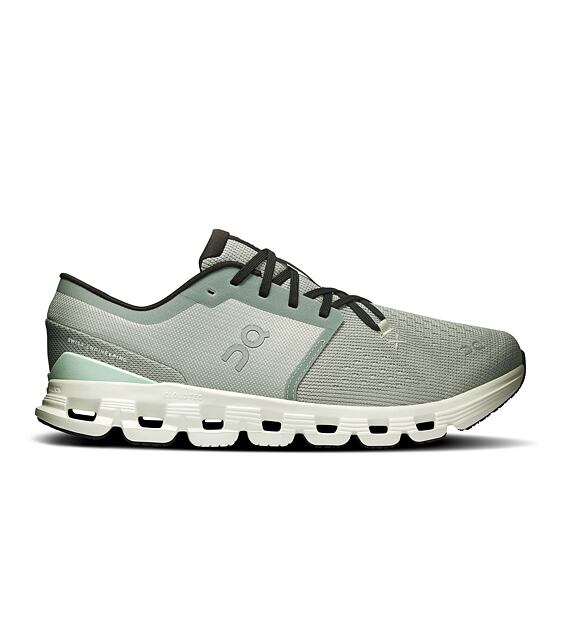 Mens Training Shoes On Cloud X 4