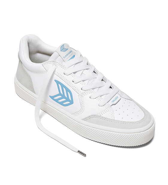 Womens leisure shoes Cariuma VALLELY White Leather Vintage White Suede Argentina Blue Logo Sneaker