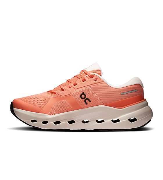 Womens Road Running Shoes On Cloudrunner 3