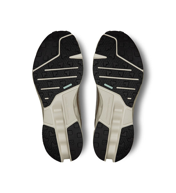 Womens Running Trail Shoes On Cloudsurfer Trail