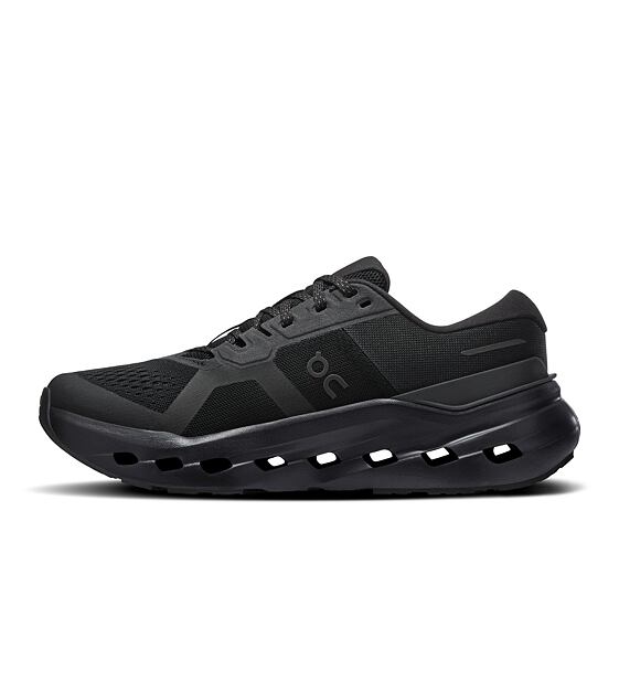 Mens Road Running Shoes On Cloudrunner 3