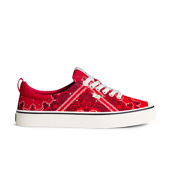 Womens leisure shoes Cariuma OCA Low Red Bandana Canvas Sneaker