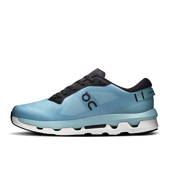 Mens leisure shoes On Cloudzone